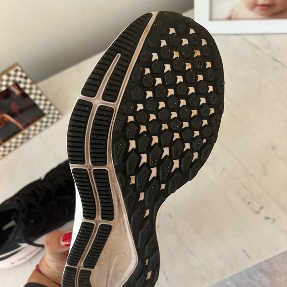 Nike Pegasus - Picture 9 of 13